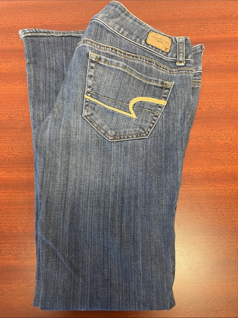American Eagle Outfitters Artist Dark Blue Denim Jeans with Yellow Stitching